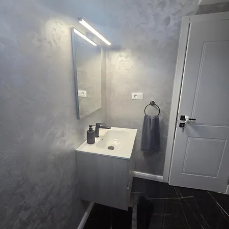 Magheru Apartment